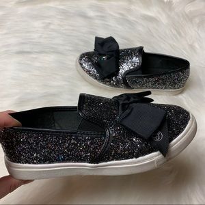 Jojo Siwa | Black Glitter Bow Slip On Sneakers 2.5